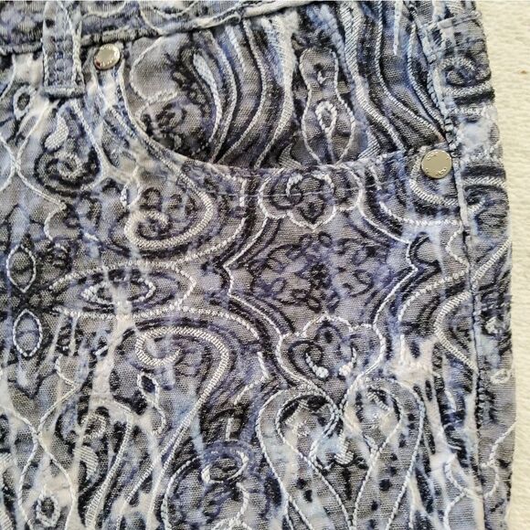 Cache Women Fashion Slim Fit Skinny Embroidered Jeans Size 6 - Picture 2 of 9